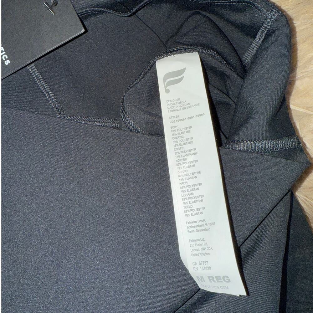 New Fabletics High Waisted PureLuxe TLC Legging Black size M - Picture 8 of 9
